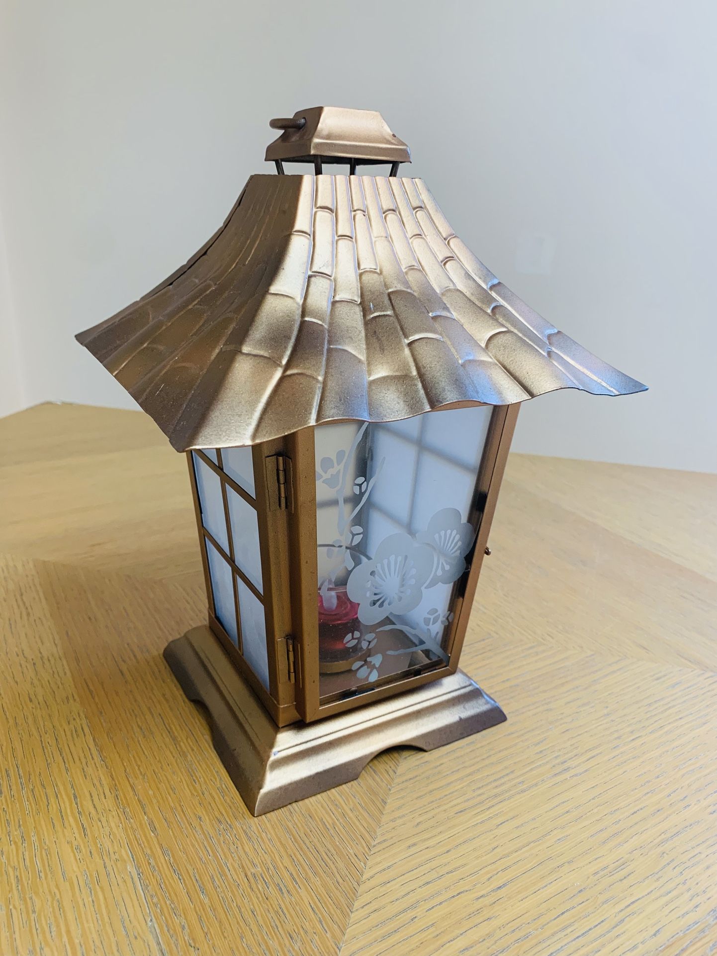 Partylite Asian Lantern Candle Holder