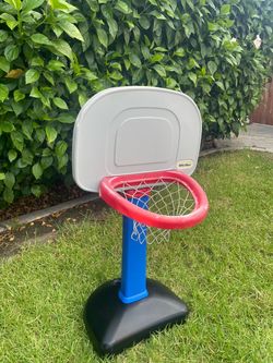 Little Tikes Basketball Hoop