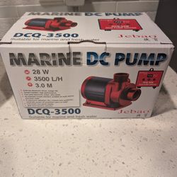 Jebao DCQ-3500 28W Submersible Pump w/ Controller, 924gph

Used for a very short time
Efficient DC design 
Adjustable flow rate
All-new wave mode
Exte