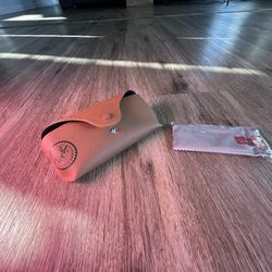 Ray-ban Sunglasses Case And Cloth