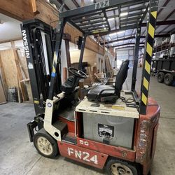 Nissan Forklift 