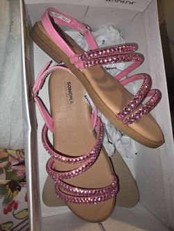 Girls pink sandals size 2