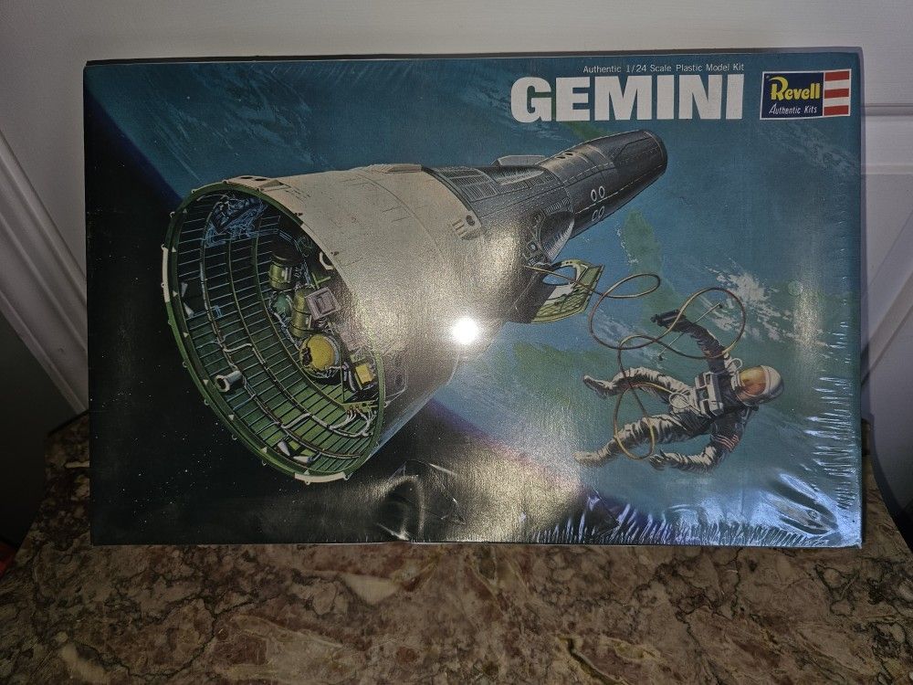 Authentic Model Gemini