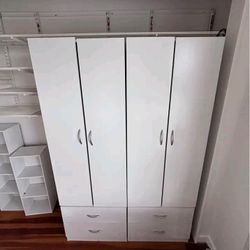 Practical And Stylish Wardrobe 