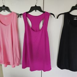 Ladies Summer Tops. XL. Each. See Notes