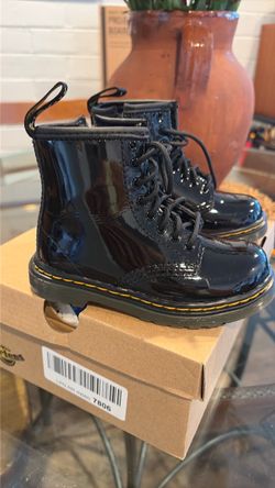 Dr. Martens