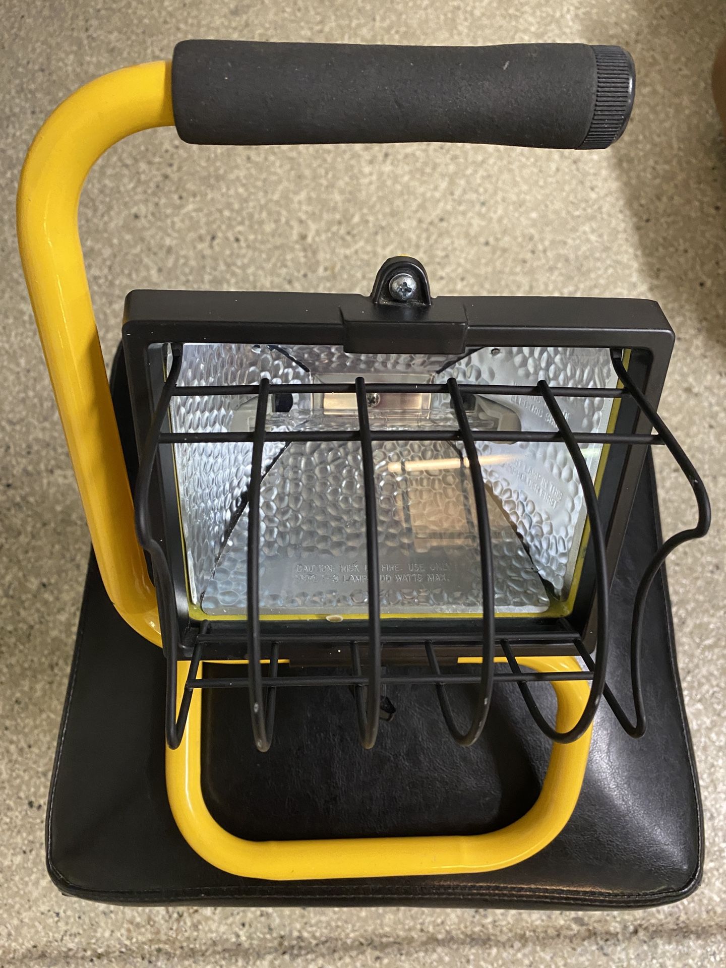 WORK LIGHT