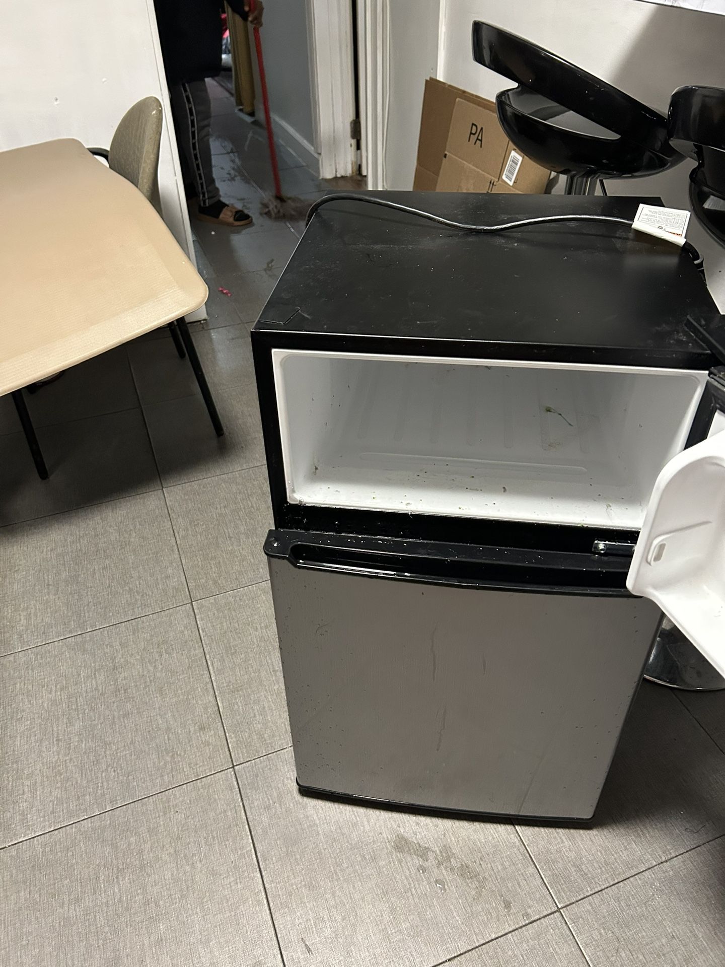 Mini Fridge
