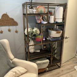 Book Shelf 