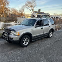 2003 Ford Explorer