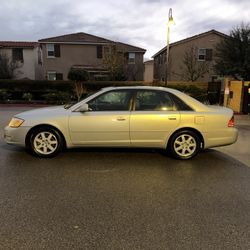 2001 Toyota Avalon