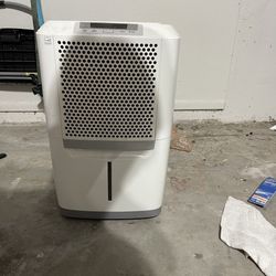 Dehumidifier 