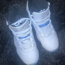 Jordan 11 Legend Blue 