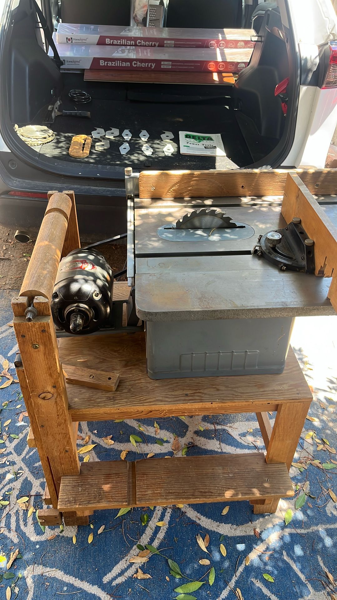 Delta Homecraft Table Saw