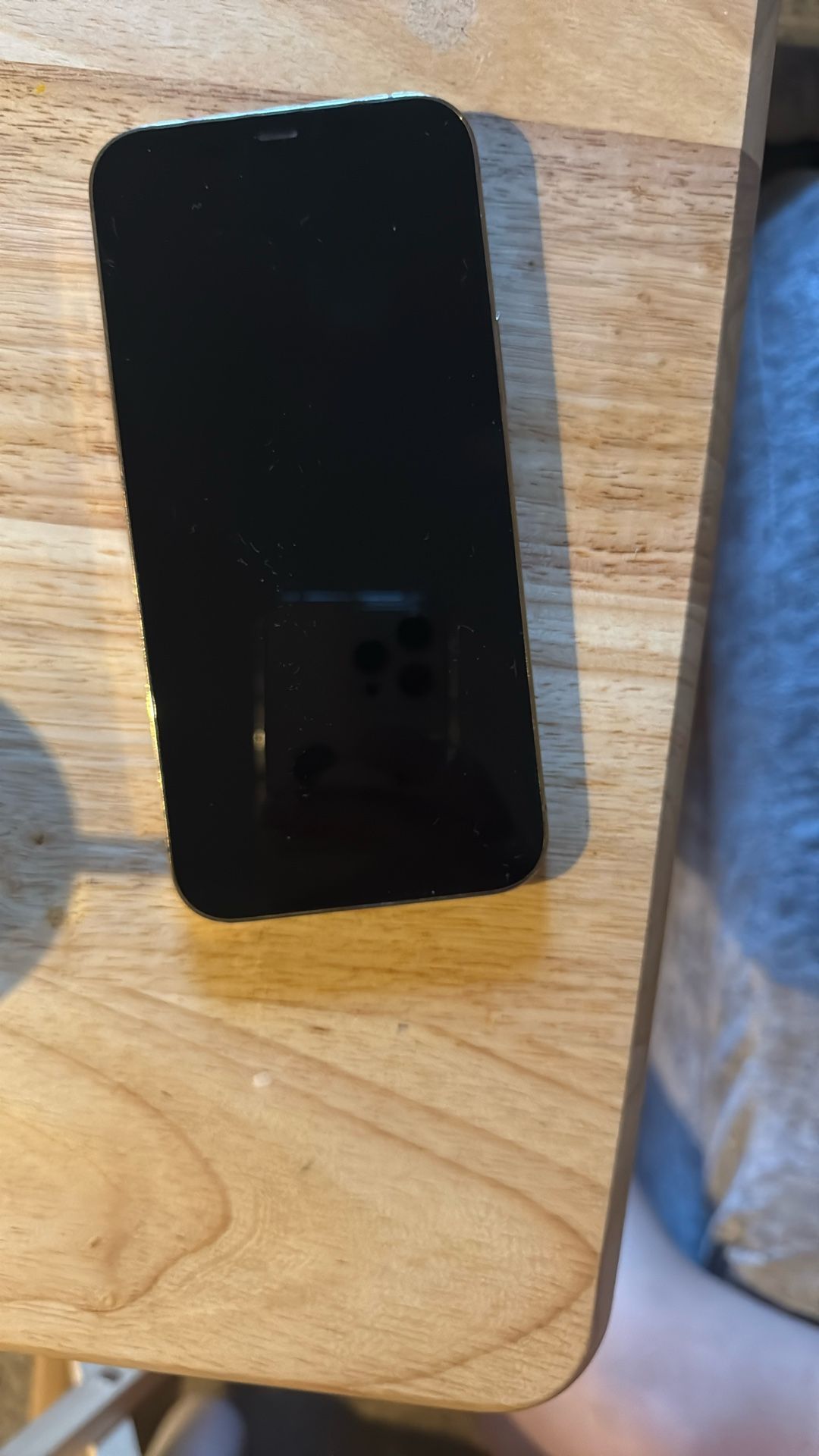 iPhone 12 Pro Max 512GB (Unlocked) – Excellent Condition