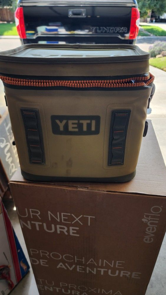 Ice Chest Cooler