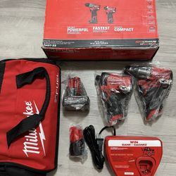 Milwaukee M12 FUEL 12-Volt Brushless Cordless Hammer Drill & Impact Driver Combo w/2 Batteries & Bag