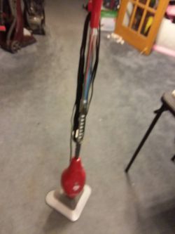 Electric. Dirt Devil mop