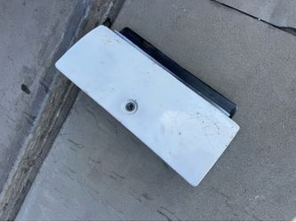 73-87 CHEVROLET/GMC TRUCK BLAZER SUBURBAN JIMMY GLOVE BOX