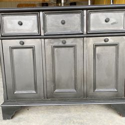 Black serving table / cabinet