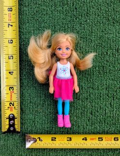 Barbie Club Chelsea Blonde Hair in Skirt/Dress/Shoes Mattel 6" Toy Doll EUC
