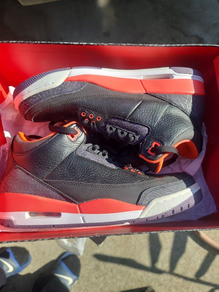 jordan 3. crimson.