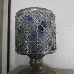 Bath and body works candle and holder