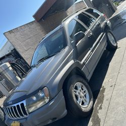 2002 Jeep Grand Cherokee