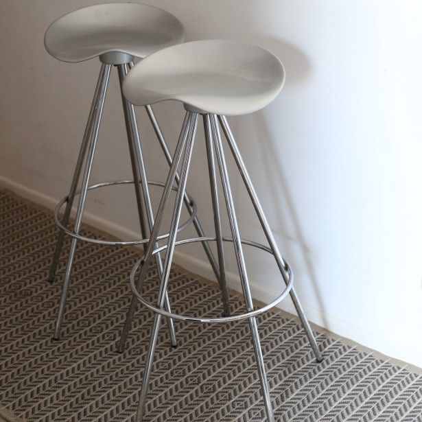 Vintage mid-century Chrome Bar Stools with Cast Iron Seats