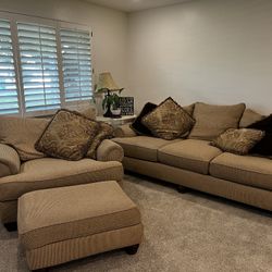 Couch & loveseat