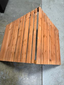 Free pallets.