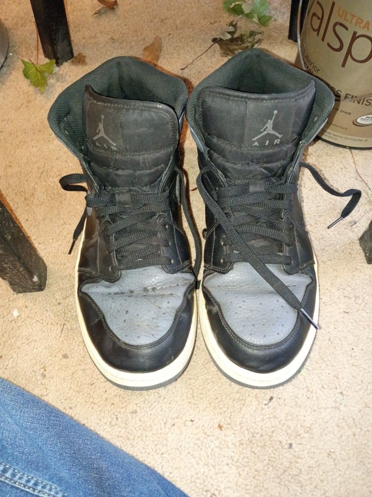 Men's Nike Air Jordan Throw Backs