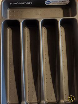 Large silverware tray or small silverware tray