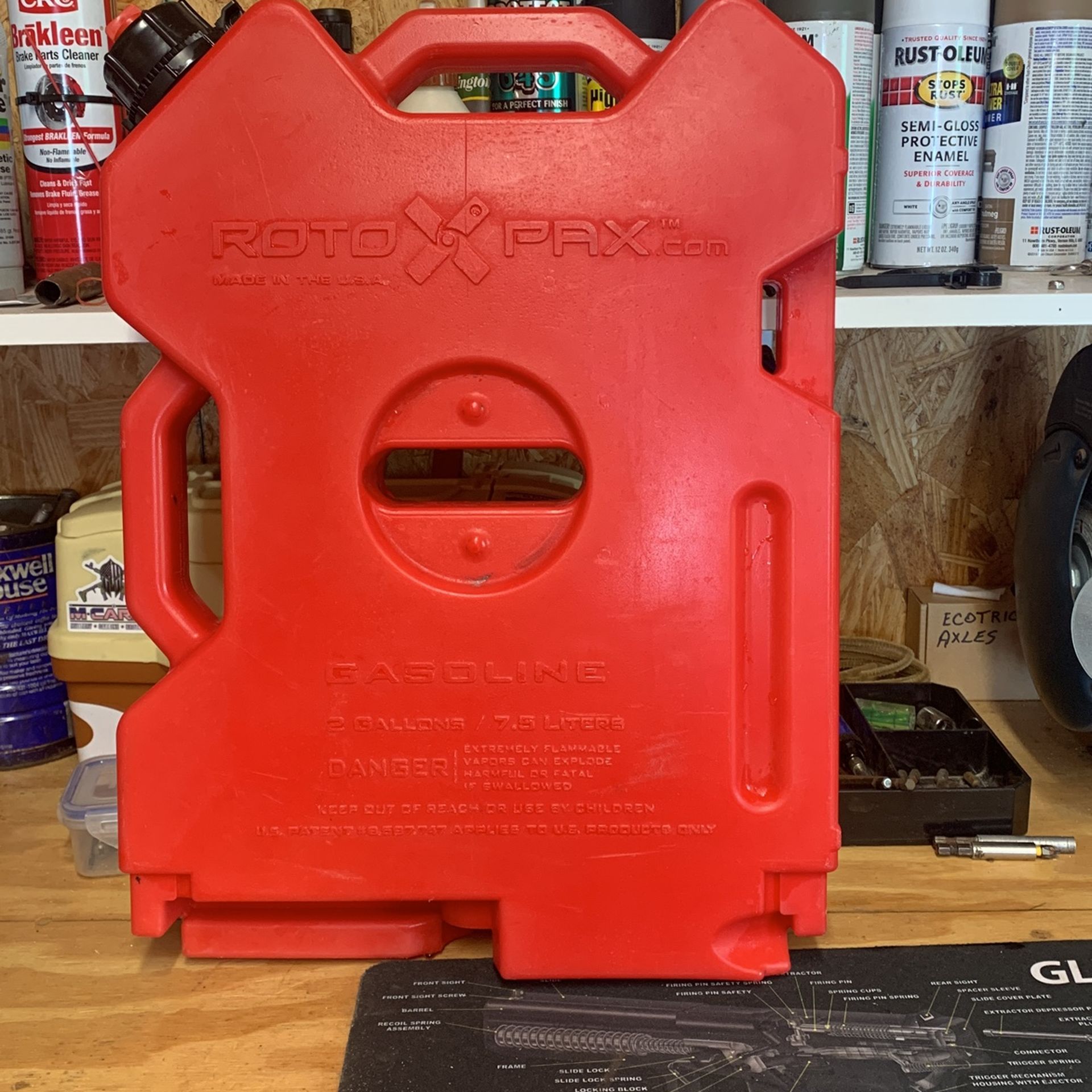 ROTO X PAX 2 GAL. GAS CONTAINER - Will Trade For A 1 Gallon Container