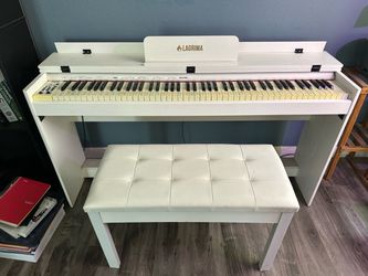 Lagrima Digital Piano with Bench
