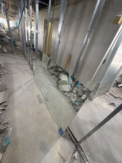 Large Wall Mirror Panel – Approx. 6 ft x 4 ft