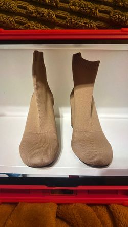 Size 9 Beige Knit Sock Ankle Boots