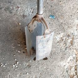 T Type  Handle Style Post Hole Digger...