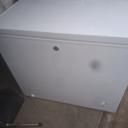 GE Chest Freezer