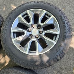 20” Chevy Silverado OEM Factory Grey Machine rims and tires