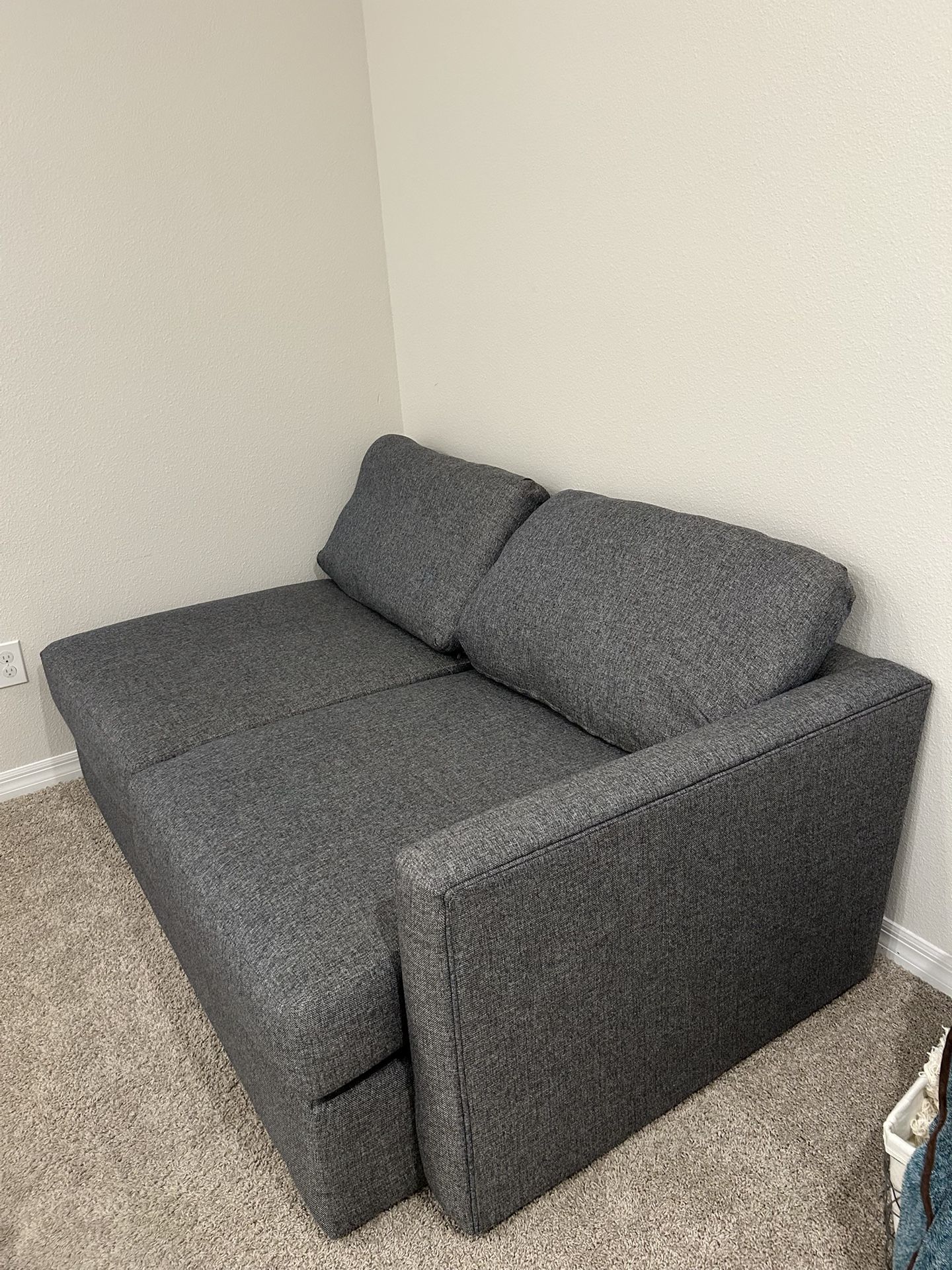 End Couch