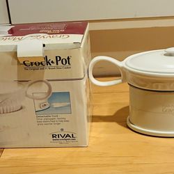 Gravy Mate Crock Pot by Rival, In Box.