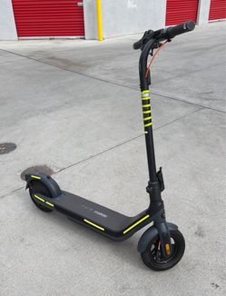 Electric Scooter Ninebot E2 Pro
