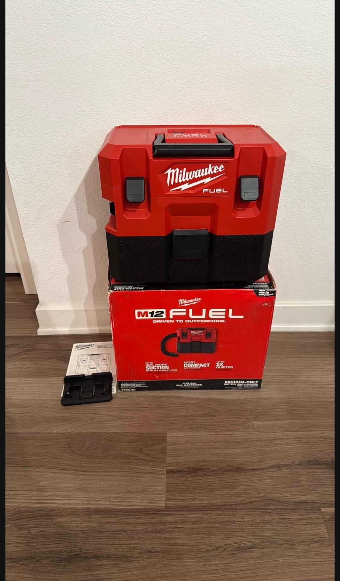 Milwaukee M12 FUEL 12-Volt Lithium-Ion Cordless 1.6 Gal. Wet/Dry Vacuum (Vacuum-Only)