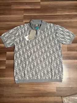 CD gray polo