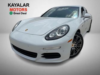 2016 Porsche Panamera