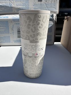 Simple Modern Classic 24oz Stainless Steel Lidded Tumbler Powder Coat Cream Leopard: Insulated Cup for Hot & Cold