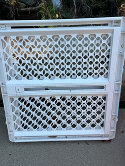 Baby gate