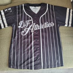 Men's Trend Letters Shirt Size XS