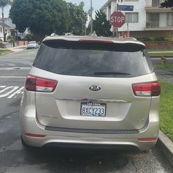 2016 Kia Sedona 72,000 Miles Second Owner Claim Title